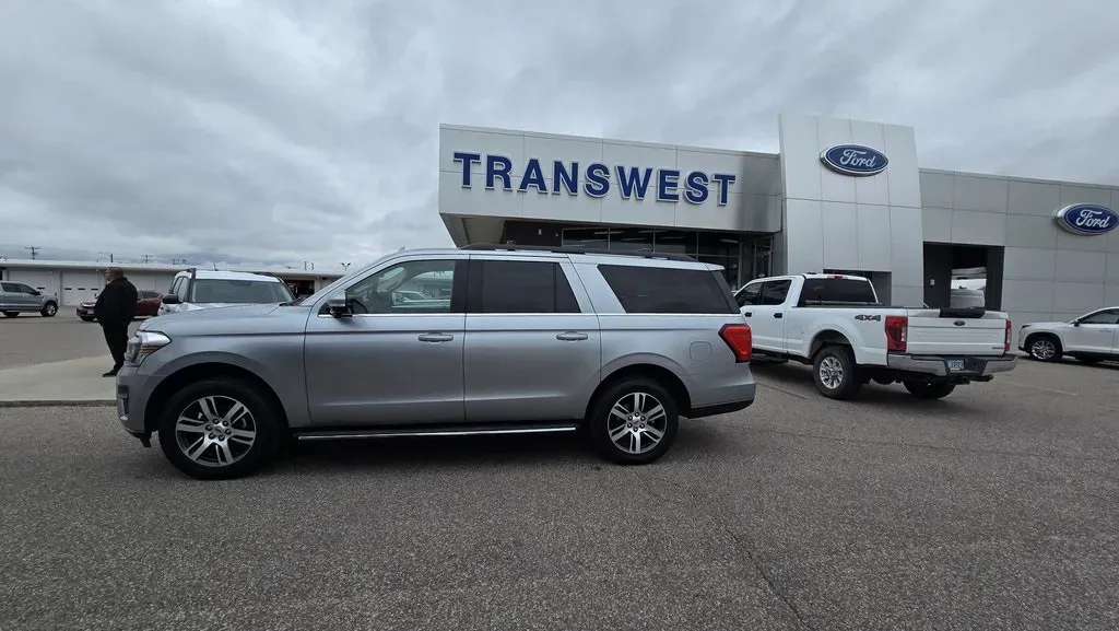 2022 Ford Expedition Max 