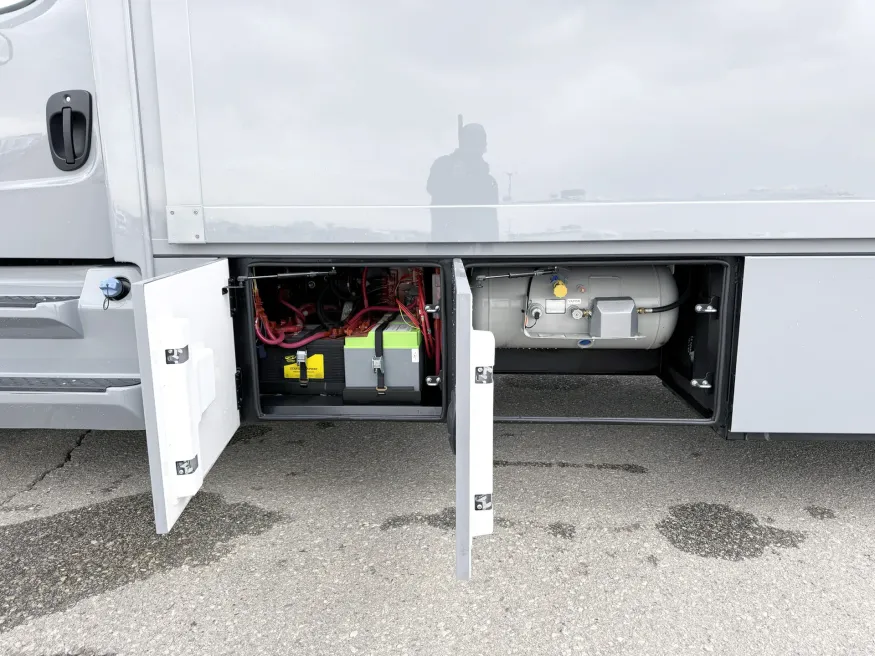 2026 Renegade Valencia 39RB | Photo 30 of 29