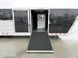 2027 Cimarron Showstar LX | Thumbnail Photo 4 of 22