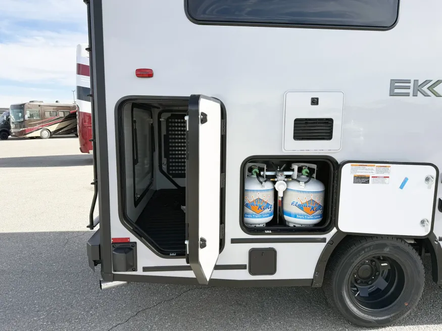 2026 Winnebago EKKO 22A | Photo 20 of 23