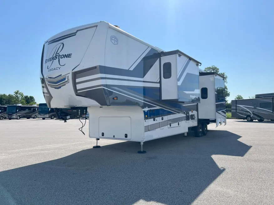 2025 Forest River Riverstone Legacy 39RKFB | Photo 7 of 25