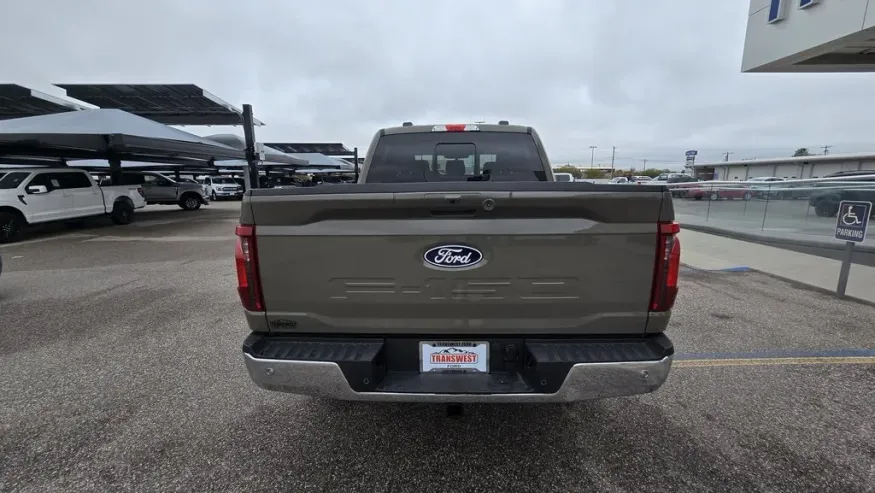 2025 Ford F-150 | Photo 7 of 29