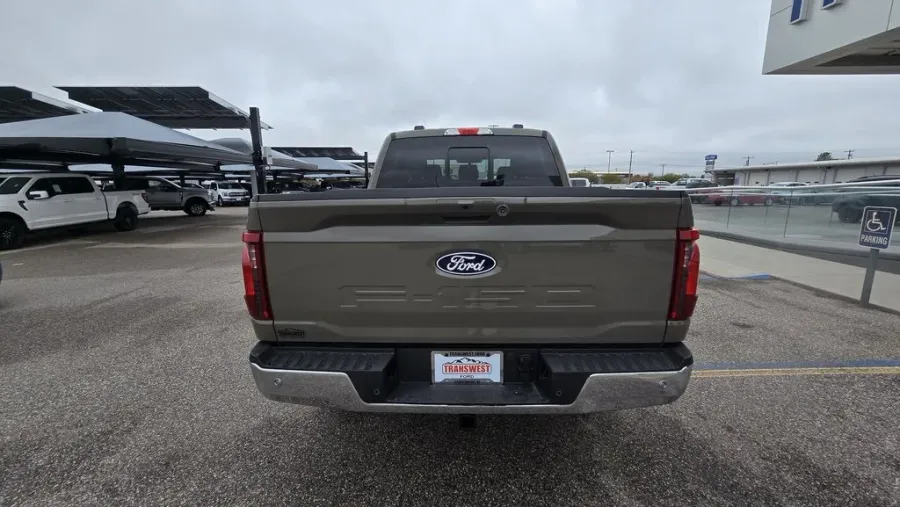 2025 Ford F-150 | Photo 7 of 29