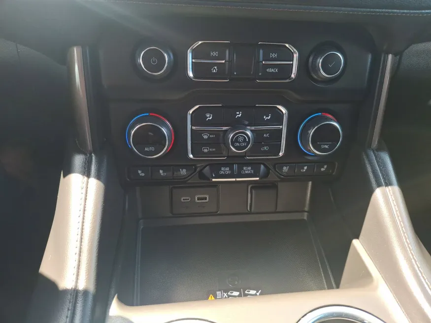 2023 Chevrolet Tahoe High Country | Photo 20 of 23