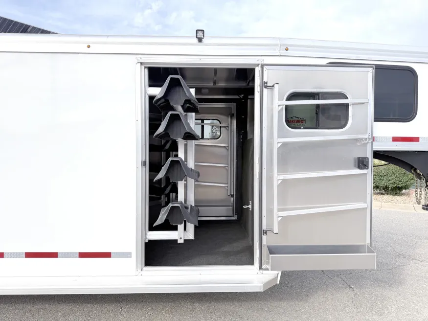 2026 Logan Coach Bullseye 4HGN | Photo 4 of 16