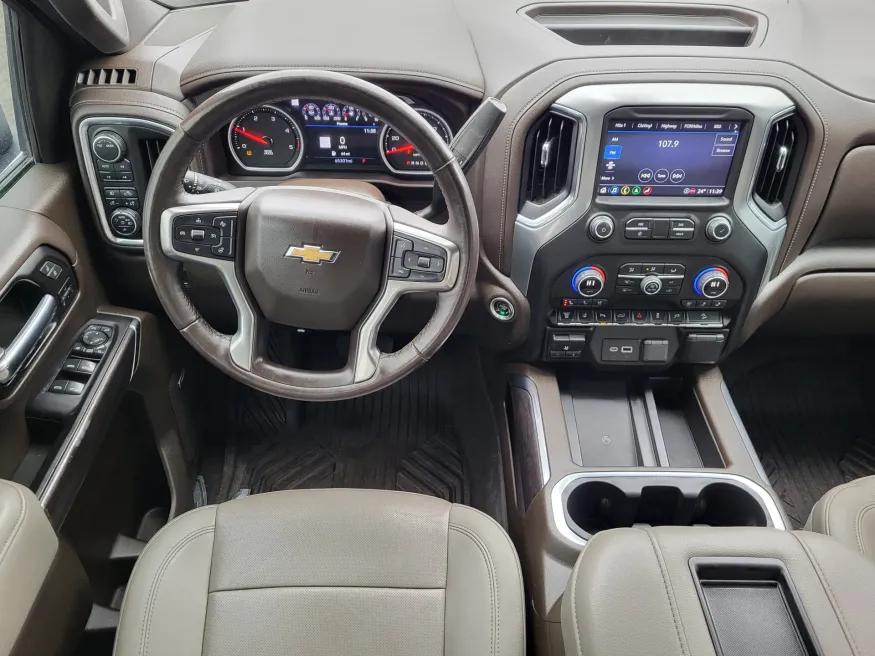 2022 Chevrolet Silverado 2500HD LTZ | Photo 28 of 36