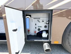 2016 Renegade Verona 40VBH | Thumbnail Photo 25 of 27