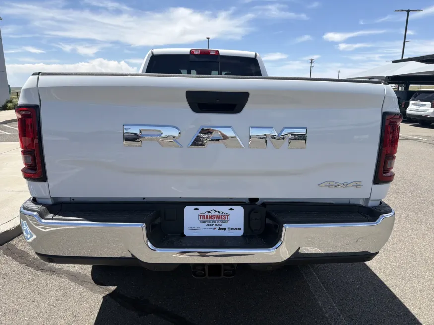 2026 RAM 2500 Tradesman | Photo 6 of 14