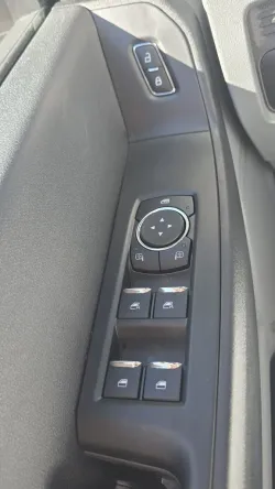 2026 Ford Super Duty F-350 | Thumbnail Photo 10 of 27