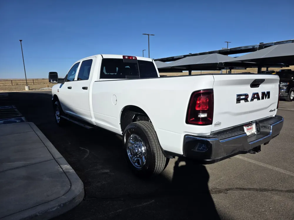 2026 RAM 3500 Tradesman - Photo 5