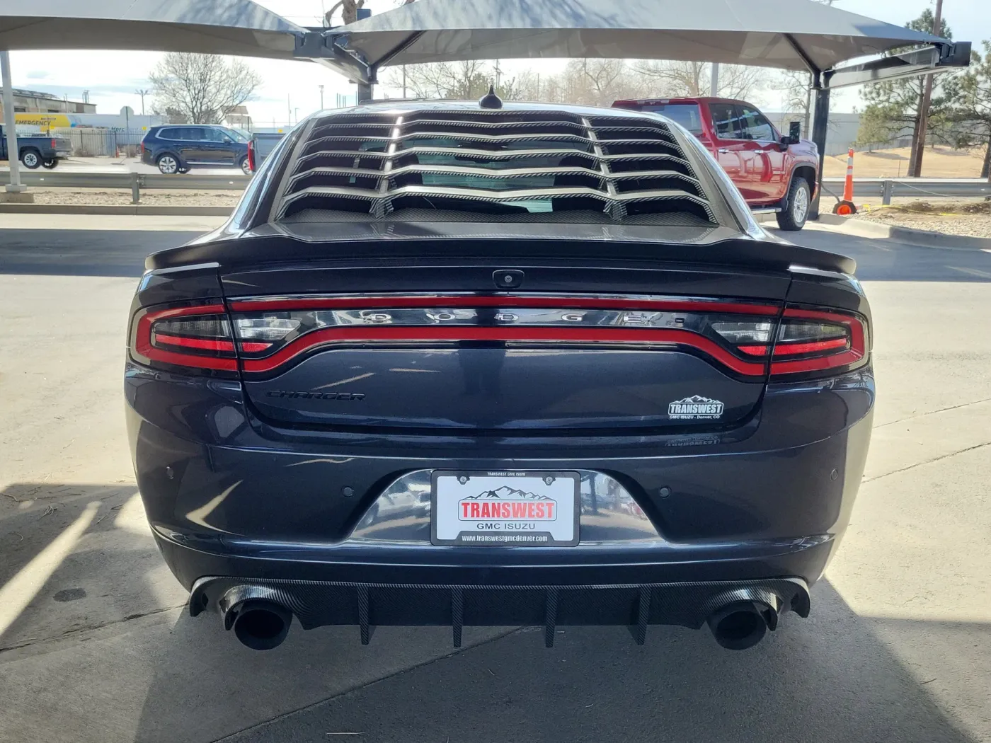 2018 Dodge Charger GT | Photo 4 of 35