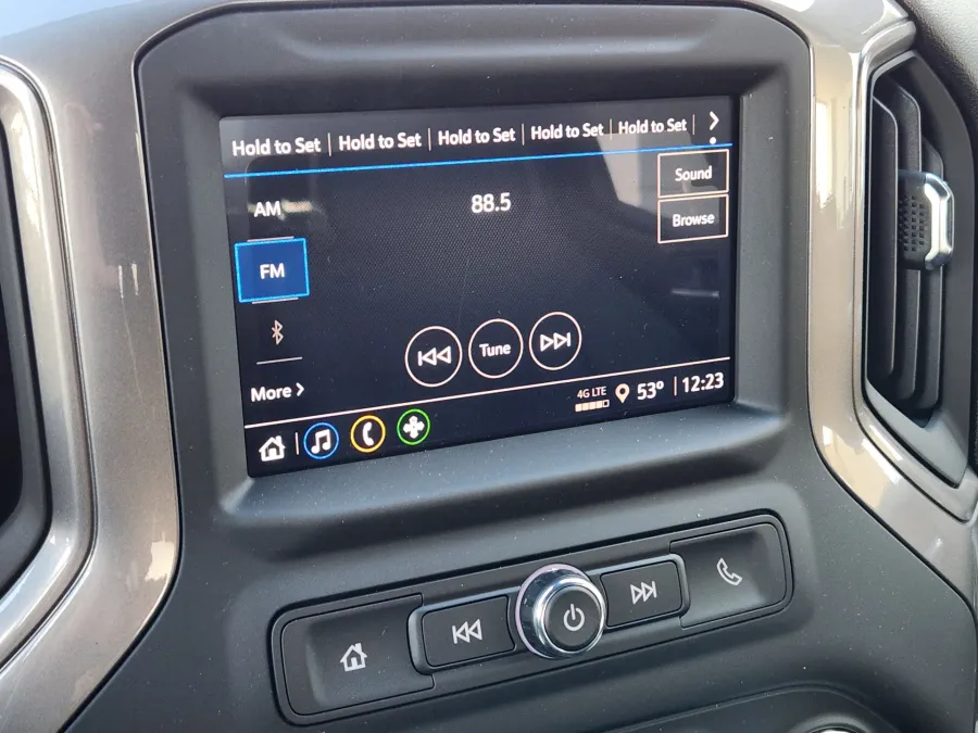 2026 GMC Sierra 1500 Pro | Photo 9 of 20