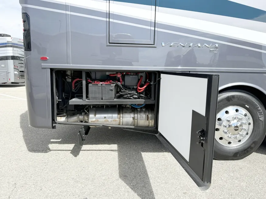 2026 Newmar Ventana 4369 | Photo 28 of 31