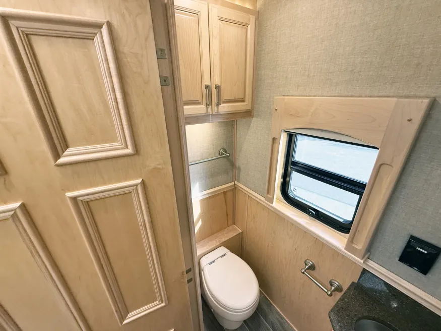 2019 Renegade Classic 3200AM | Photo 13 of 28