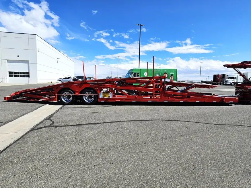 2018 Peterbilt 389 | Photo 9 of 35