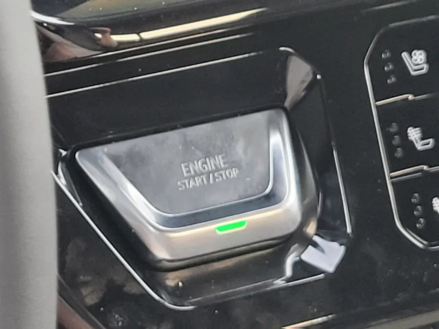 2026 GMC Sierra 2500HD AT4X | Photo 17 of 24