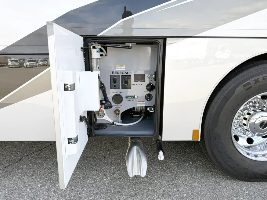 2026 Renegade Explorer 40EBH | Photo 30 of 31