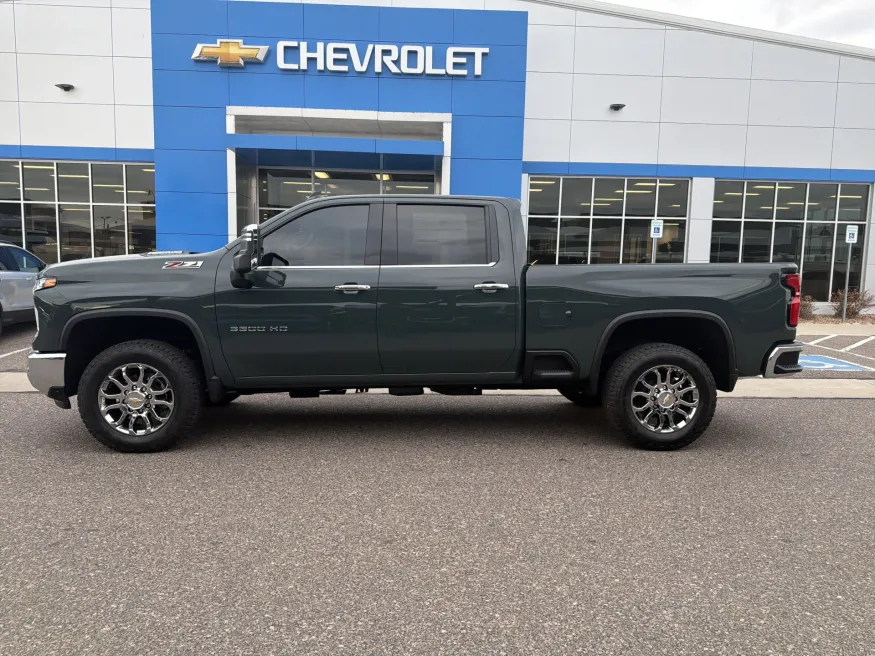 2026 Chevrolet Silverado 3500HD LTZ | Photo 1 of 22