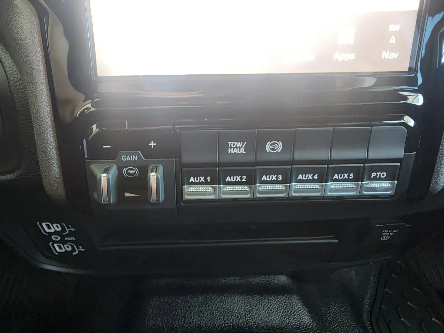 2026 RAM 5500 Tradesman | Photo 16 of 21