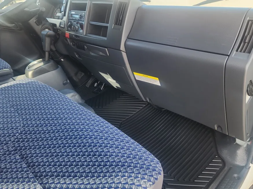 2026 Isuzu NPR-HD | Photo 19 of 20