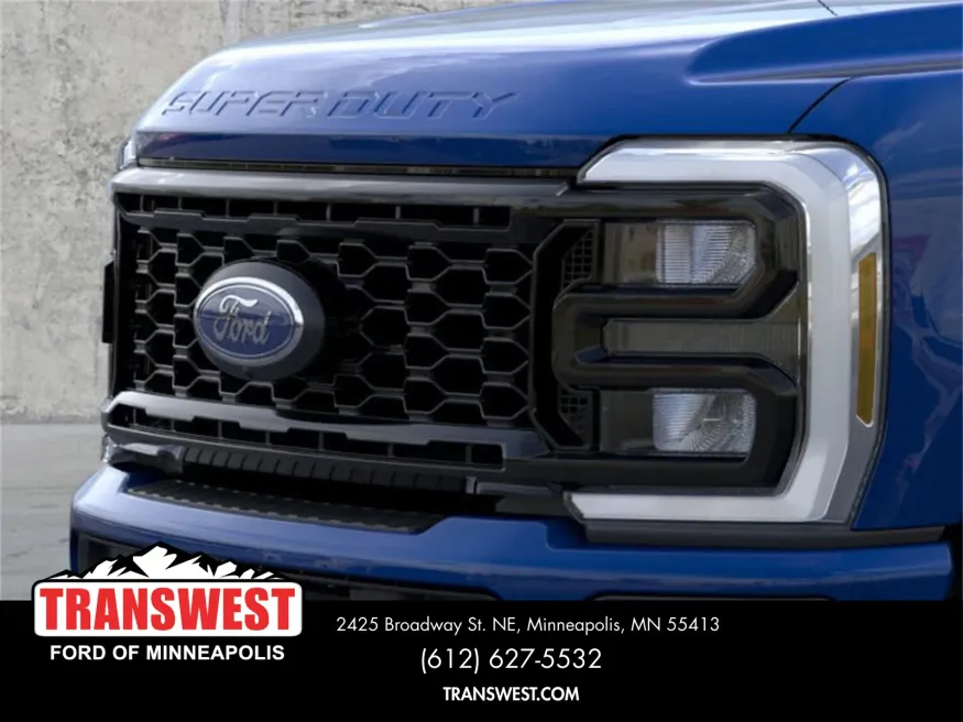 2026 Ford Super Duty F-350 | Photo 17 of 22