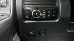 2025 Ford F-250 | Thumbnail Photo 12 of 31