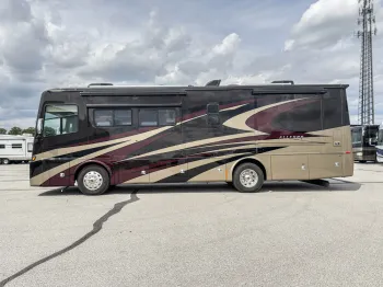 2022 Tiffin Allegro Red 33AA