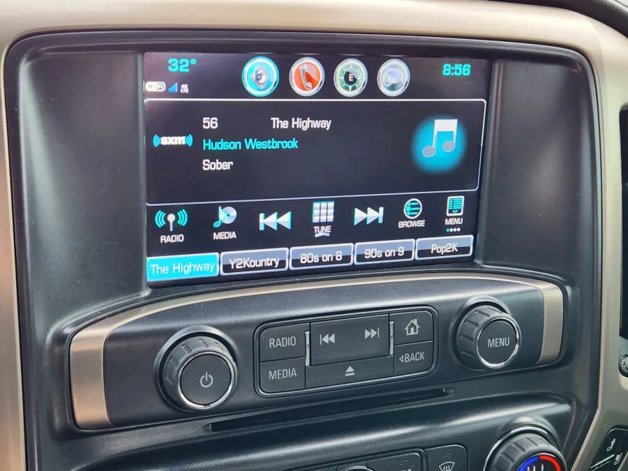 2018 GMC Sierra 3500HD Denali | Photo 9 of 21