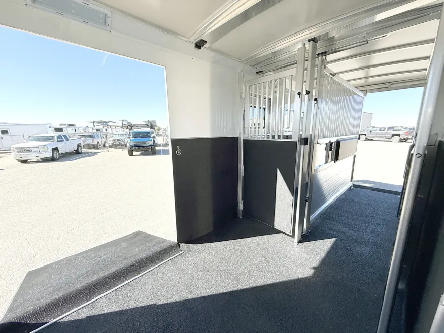 2026 Cimarron Norstar Warmblood 2 + 1 | Photo 19 of 22