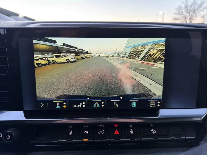 2026 Chevrolet Silverado 2500HD LTZ | Photo 15 of 20