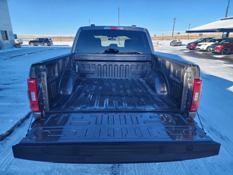 2023 Ford F-150 XL | Photo 13 of 27