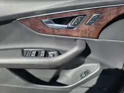 2020 Audi Q7 Premium Plus | Thumbnail Photo 19 of 26