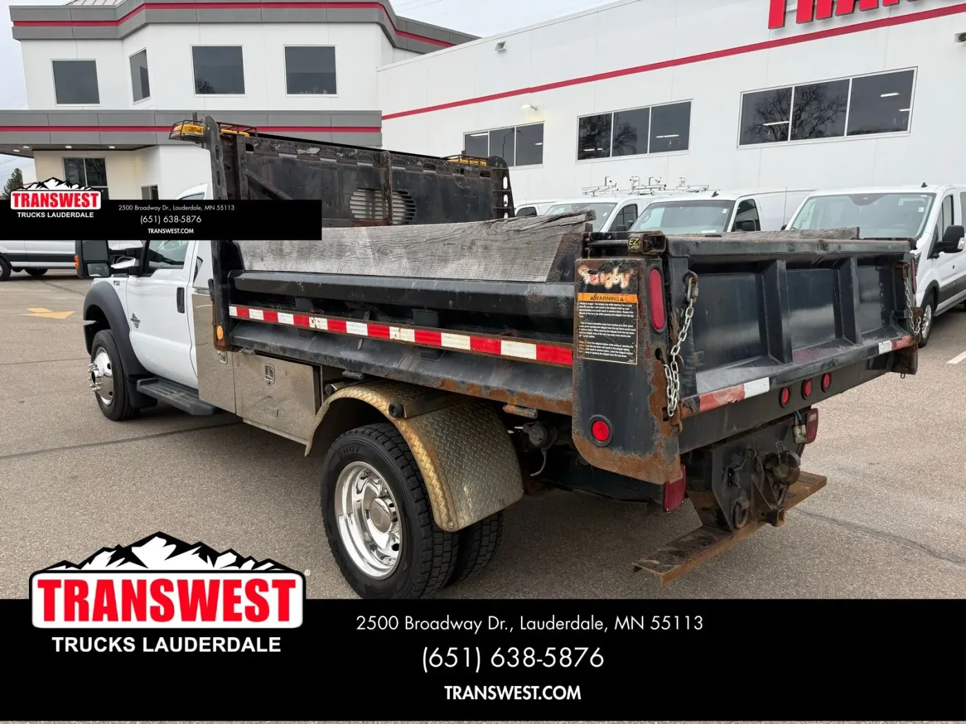 2016 Ford Super Duty F-550 XL | Photo 2 of 20