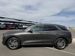 2025 Genesis GV70 2.5T | Thumbnail Photo 4 of 19