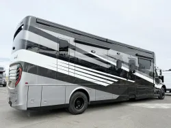 2026 Newmar Super Star 4159 | Thumbnail Photo 19 of 27