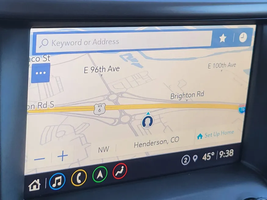 2023 GMC Acadia AT4 | Photo 14 of 27