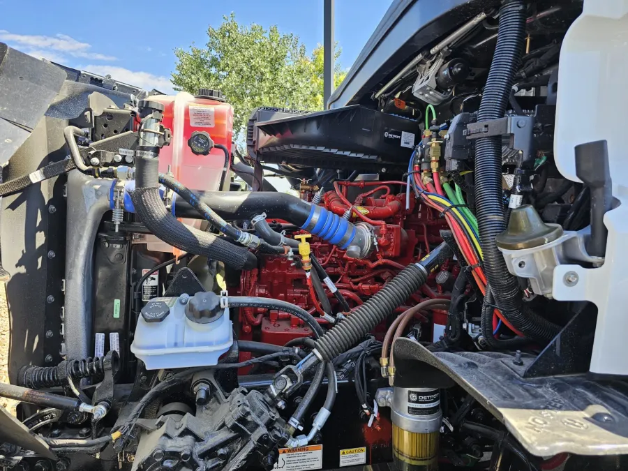 2024 Western Star 47X | Photo 8 of 12