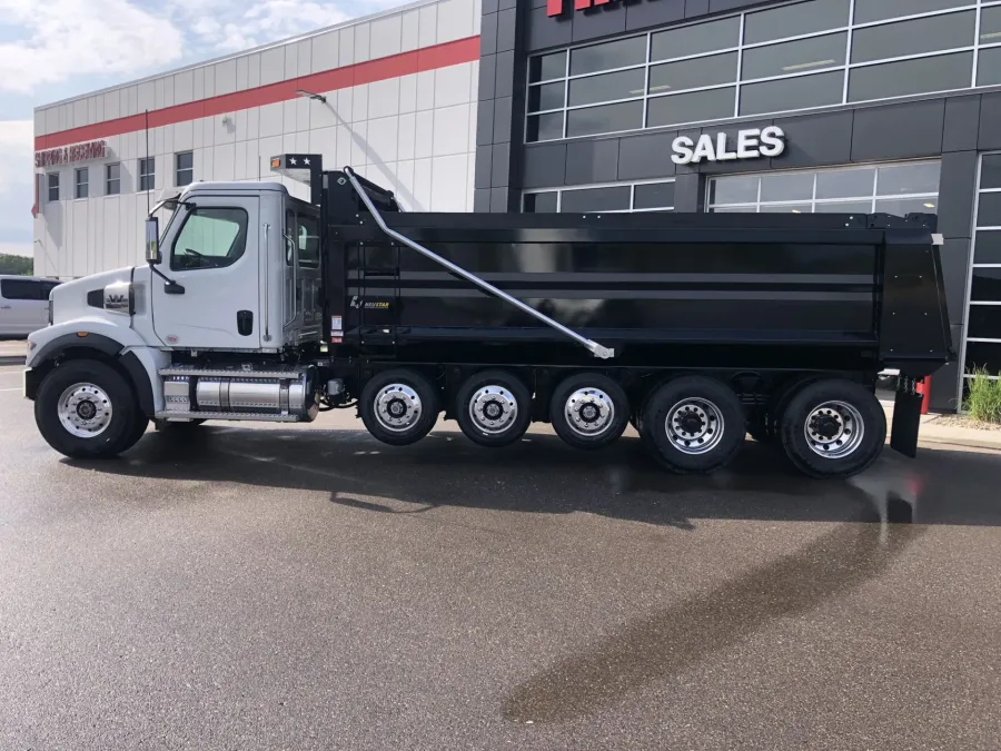 2026 Western Star 47X | Photo 7 of 12