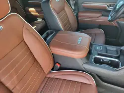 2026 GMC Sierra 2500HD Denali Ultimate | Thumbnail Photo 12 of 25