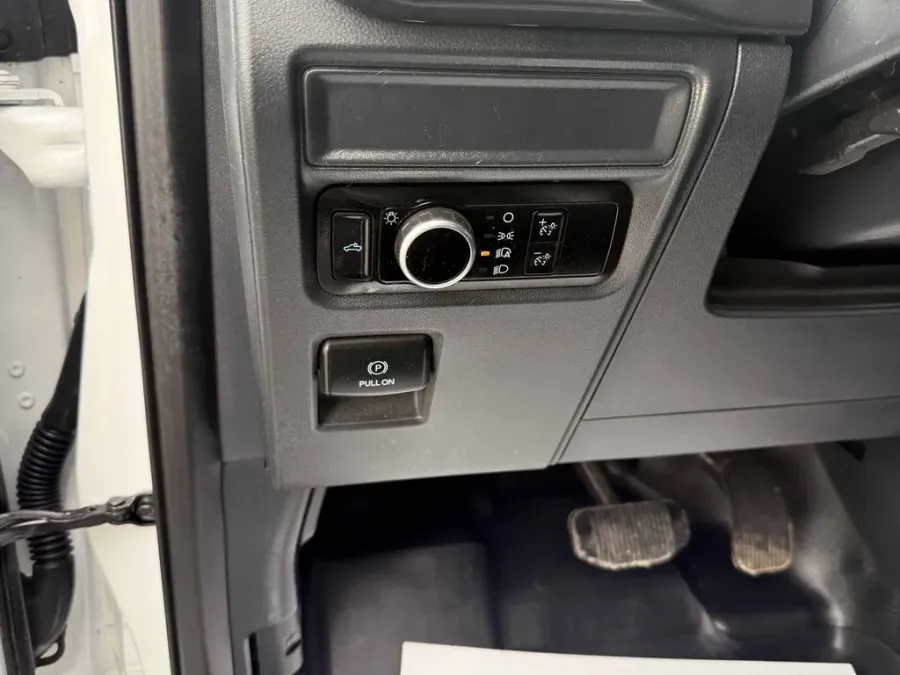 2023 Ford F-150 | Photo 10 of 21