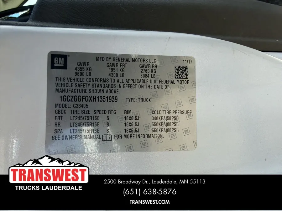 2017 Chevrolet Express 3500 Work Van | Photo 18 of 20