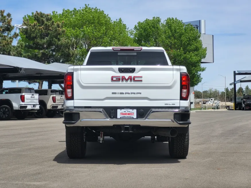 2026 GMC Sierra 2500HD SLE | Photo 5 of 24