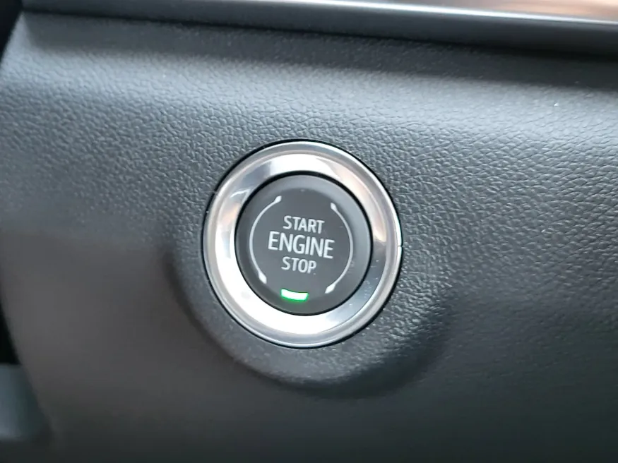 2026 GMC Terrain Denali | Photo 17 of 25