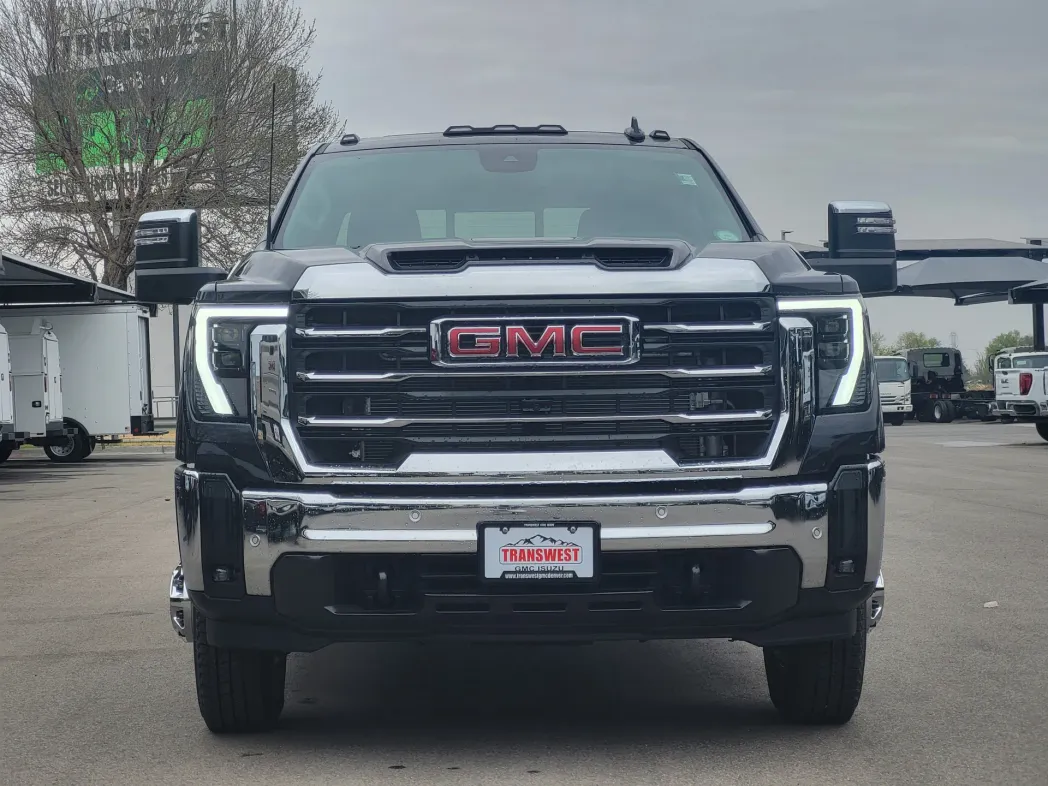 2026 GMC Sierra 3500HD SLT 