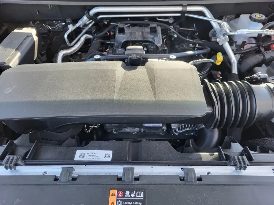 2026 GMC Canyon 4WD AT4X | Photo 23 of 25