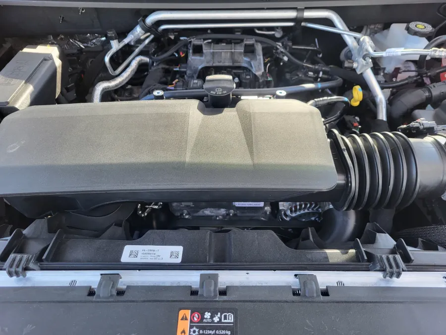 2026 GMC Canyon 4WD AT4X | Photo 23 of 25