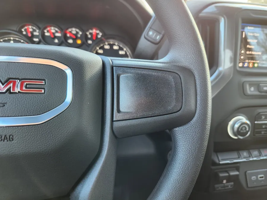 2026 GMC Sierra 2500HD Pro | Photo 22 of 28