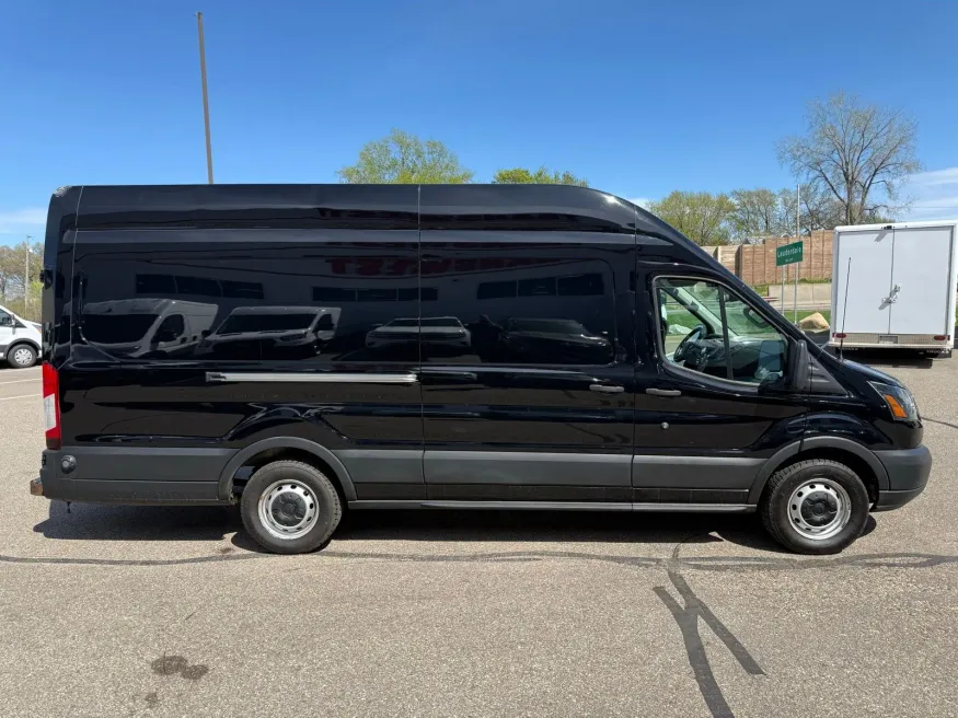 2019 Ford Transit-250 Base | Photo 13 of 19