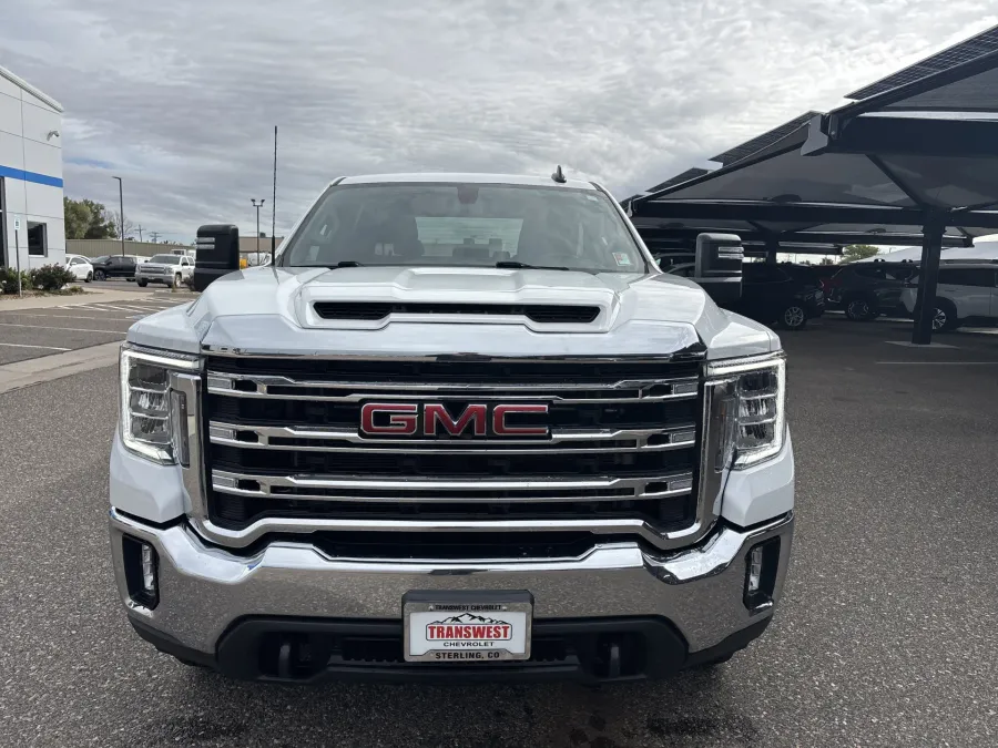2022 GMC Sierra 2500HD SLE | Photo 7 of 19