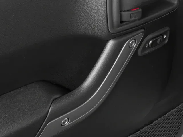 2017 Jeep Wrangler Unlimited | Photo 15 of 16